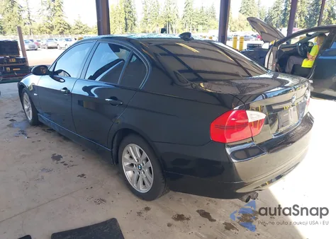 2006 BMW 325I z USA, uszkodzony, nr VIN WBAVB13546PT00263